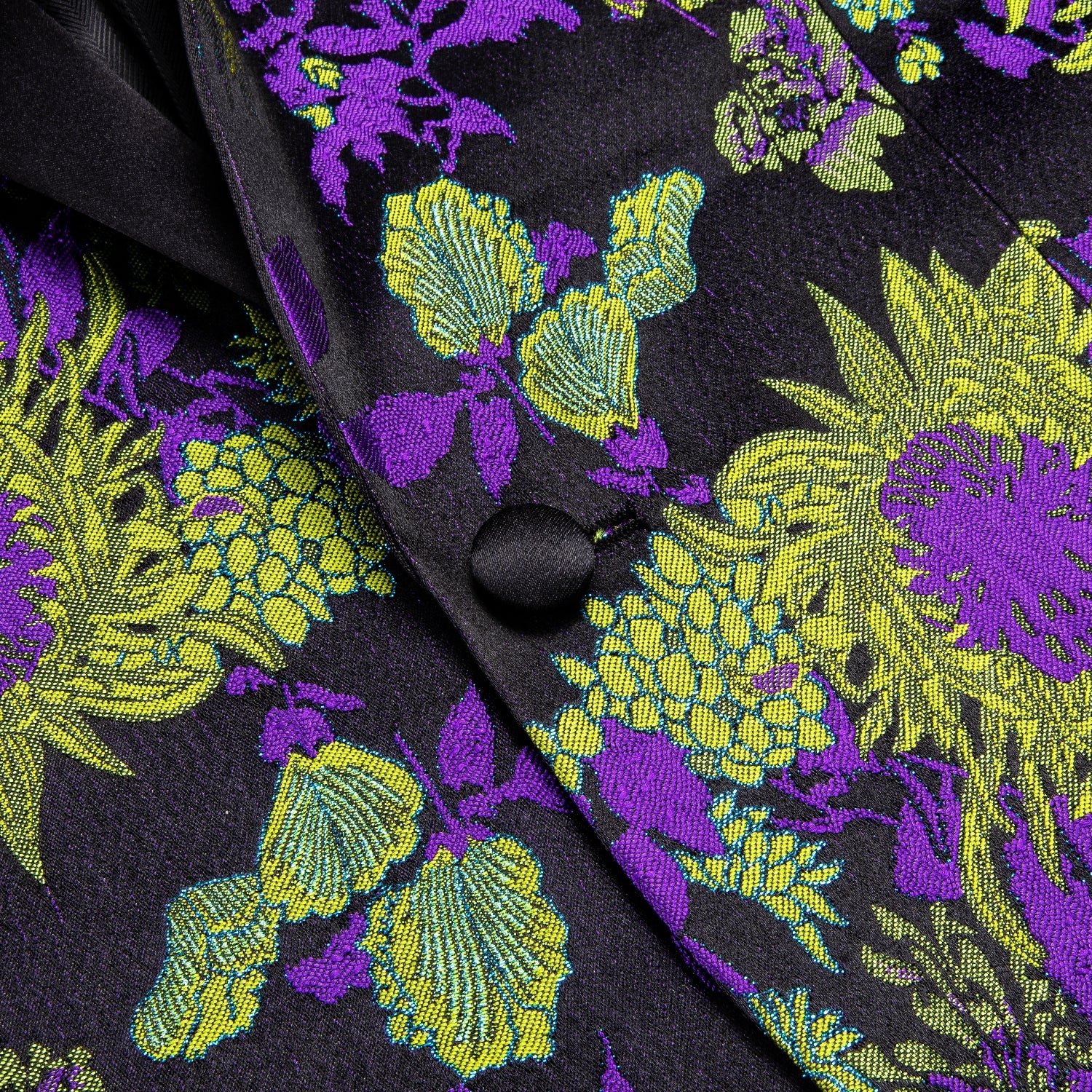 GentCrest Black Floral Suit - Image 3