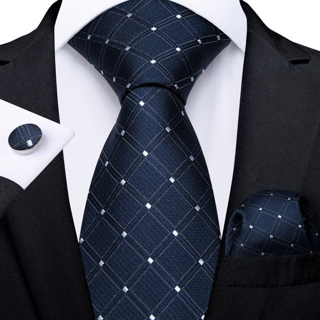 Royal Ornamented Silk Tie Set - GentCrest
