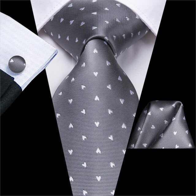 Hearts Premium Silk Tie Set - GentCrest